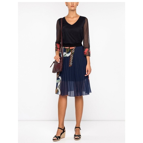 Desigual Skirts Desigual Pleated Midi Skirt Fal Fabiola Dark Blue